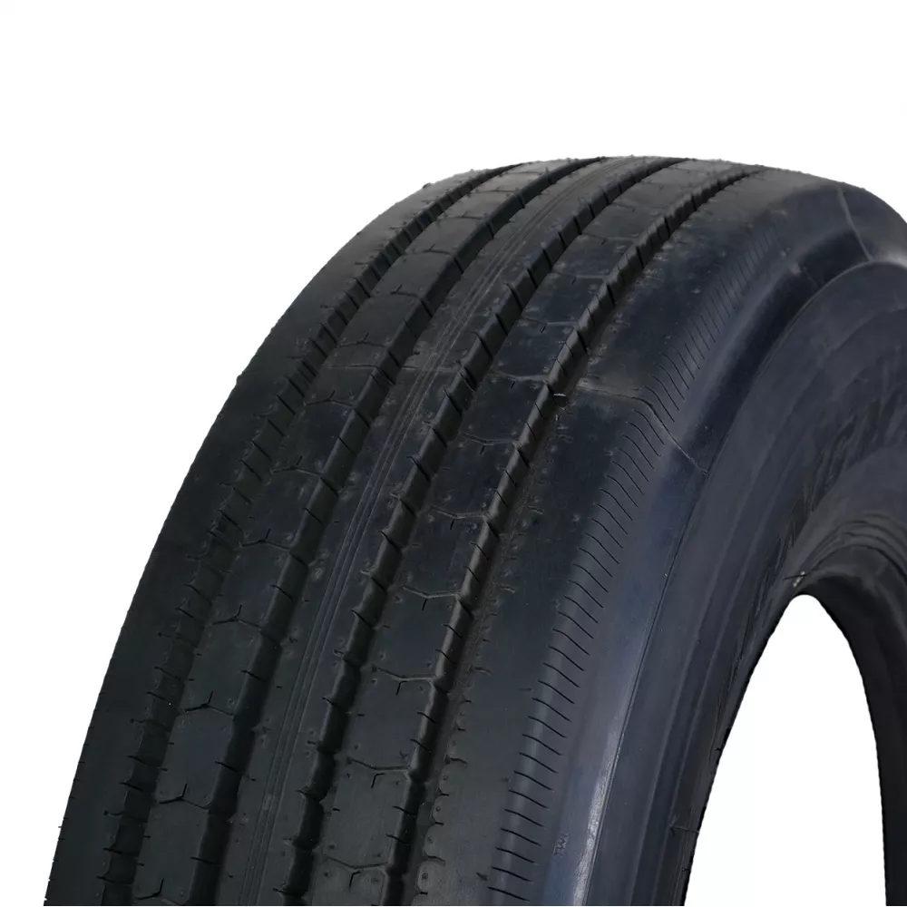 Грузовая шина 295/80 R22,5 Long March LM-216 18PR в Арти