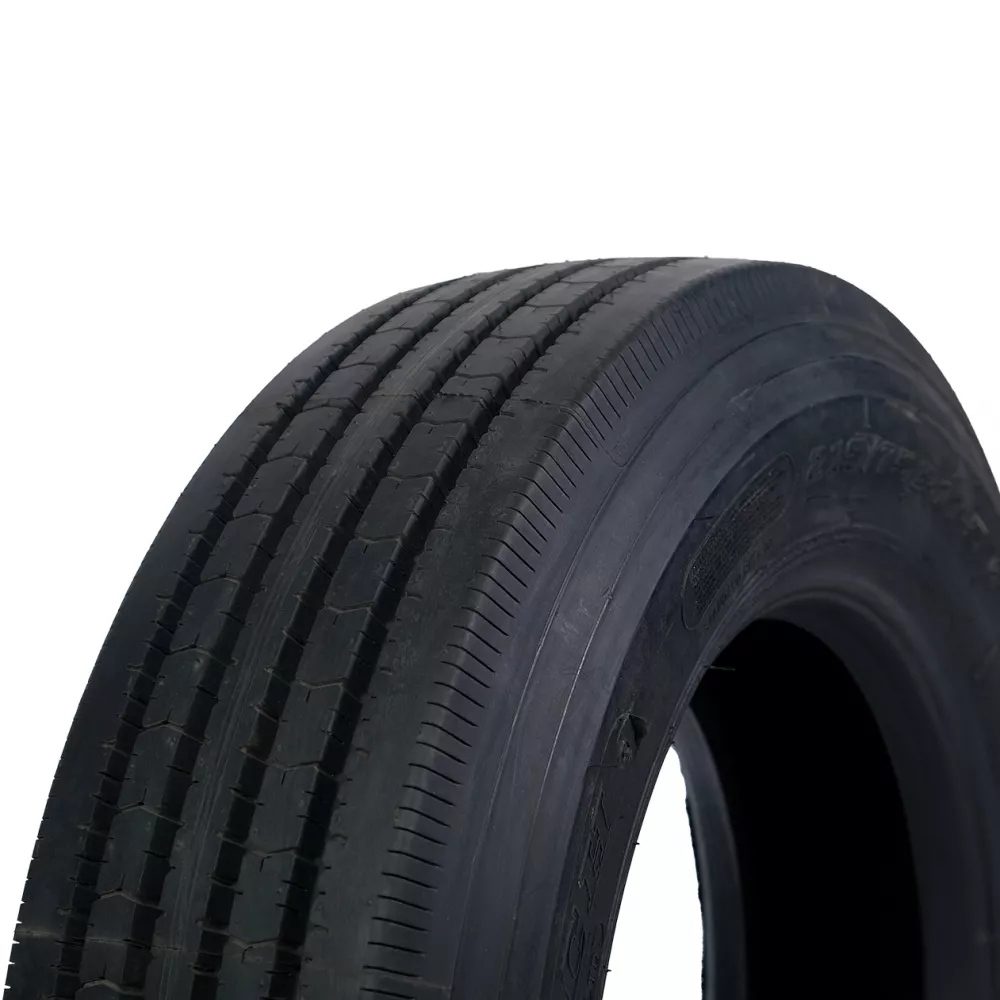 Грузовая шина 215/75 R17,5 Long March LM-216 16PR в Арти